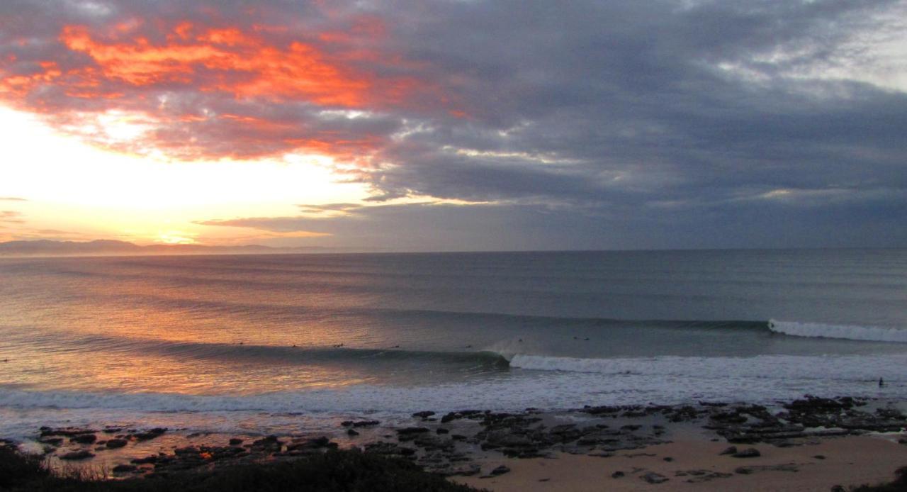 Beach Music Jeffreys Bay Bagian luar foto